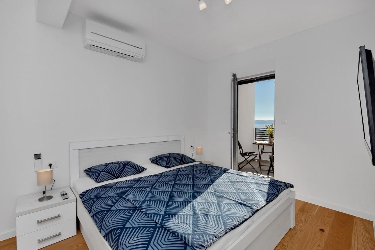 Luxury Apartment Sidro With Free Beach Parking Макарска Экстерьер фото