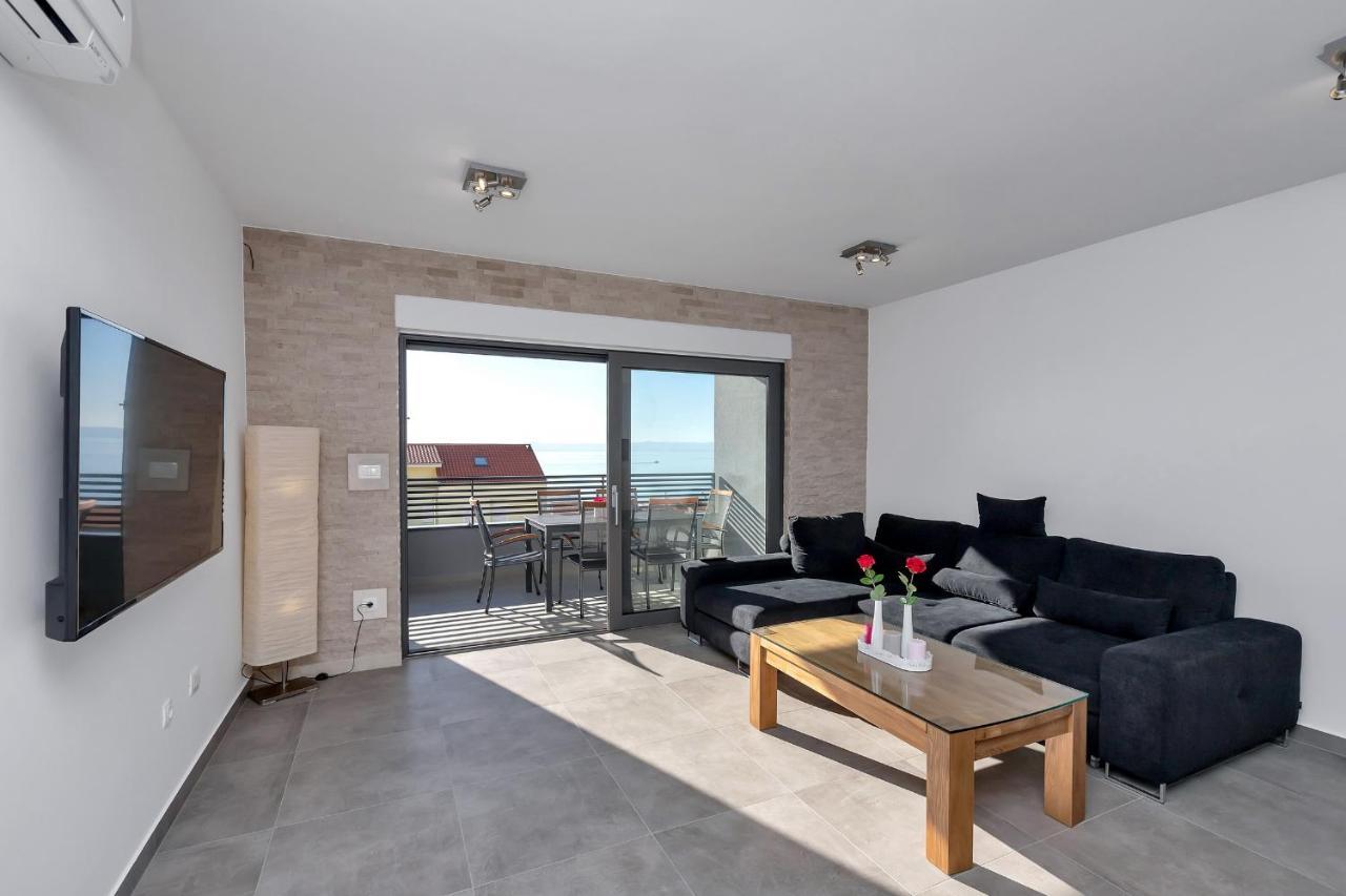 Luxury Apartment Sidro With Free Beach Parking Макарска Экстерьер фото
