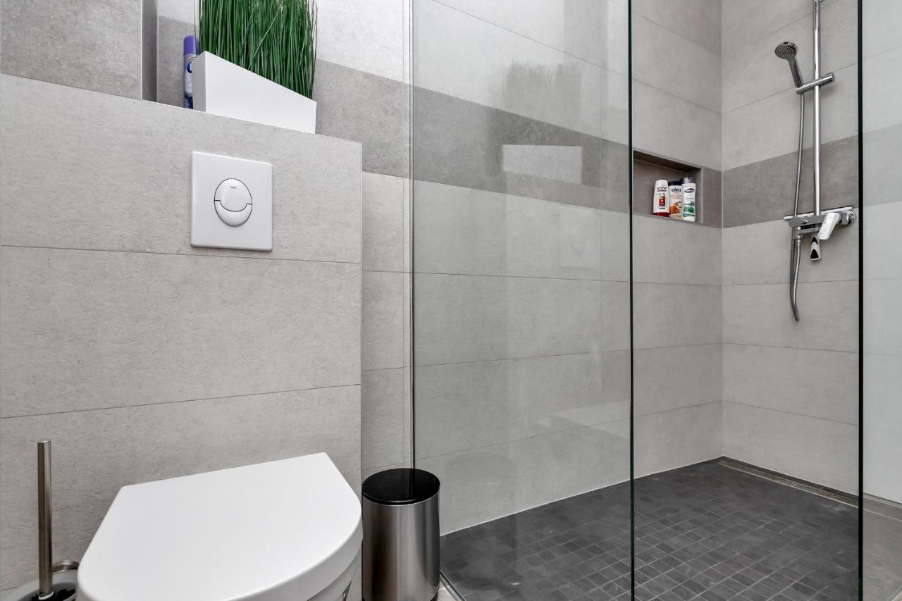 Luxury Apartment Sidro With Free Beach Parking Макарска Экстерьер фото