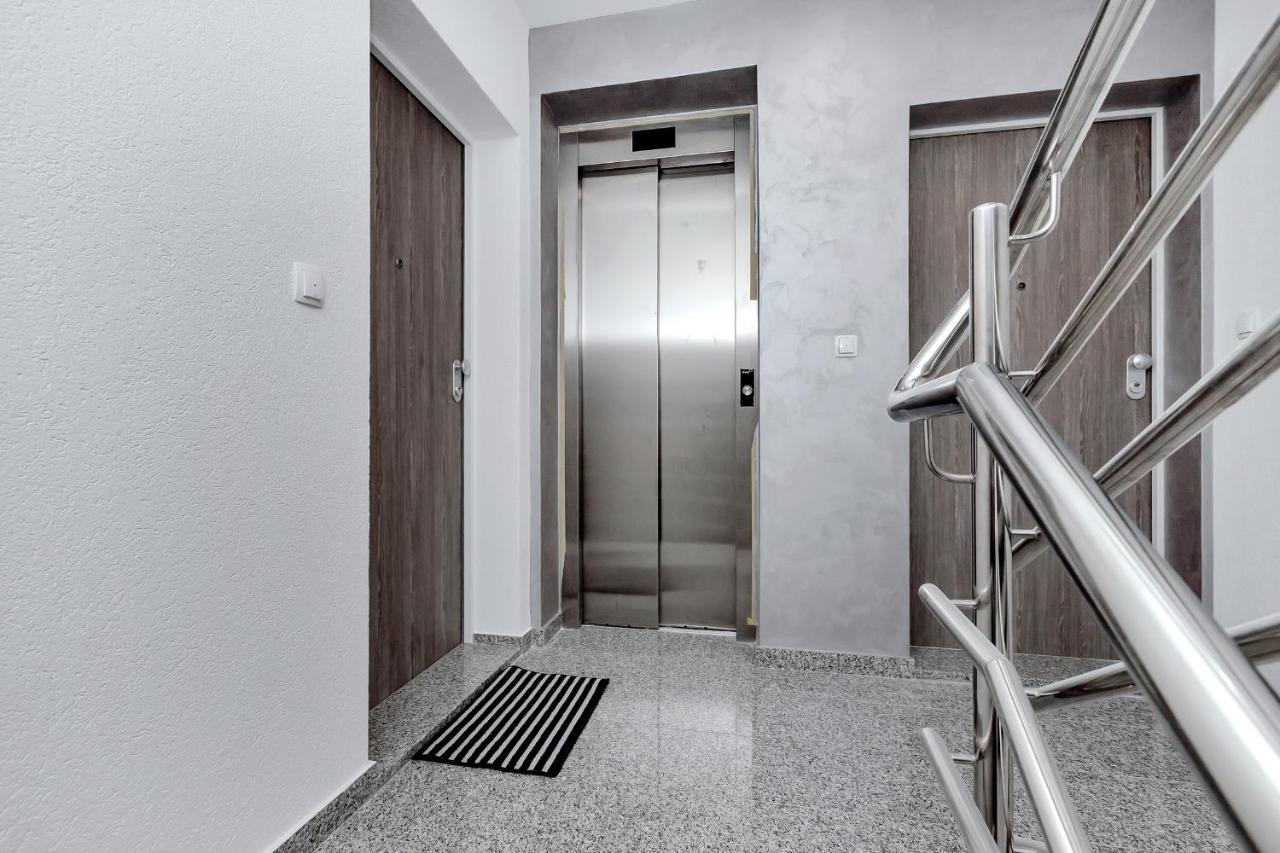 Luxury Apartment Sidro With Free Beach Parking Макарска Экстерьер фото
